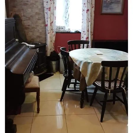 North Self Contained Guest Holiday home *